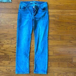 Women’s Wrangler Straight Leg Jean